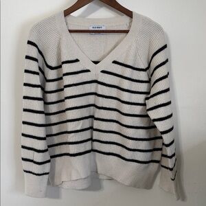 Old Navy Women's V-Neck Sweater - Cream and Black Stripes